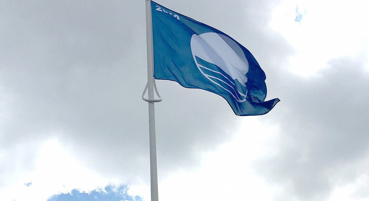 The Lincolnshire Coast retains it's BLUE FLAG status for 2021!!  Congratulations ELDC, this is wonderful news for us all!!